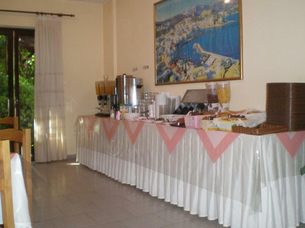 Titania Hotel Karpathos Kültér fotó
